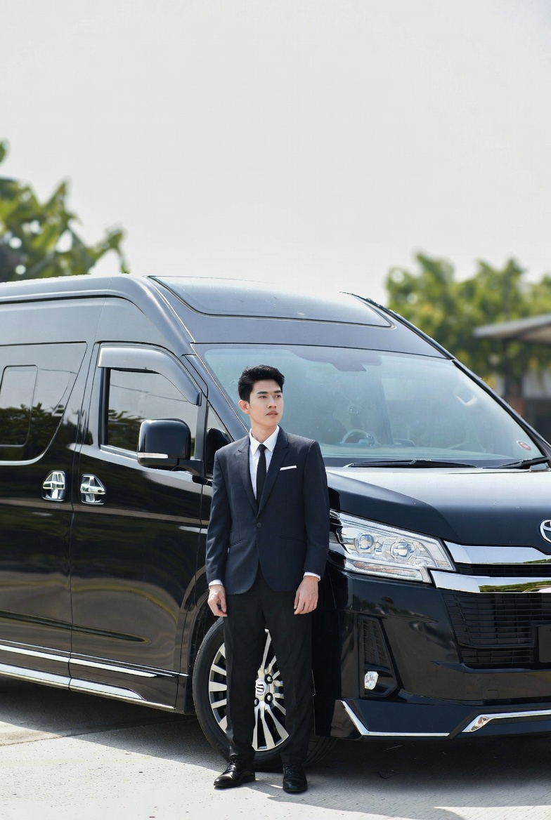 VIP Van Suvarnabhumi to Pattaya VIP Van Suvarnabhumi to Pattaya